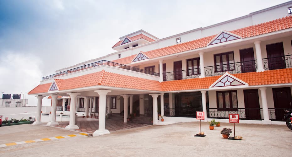 Apple Valley Hotel Kodaikanal Price, Reviews, Photos & Address